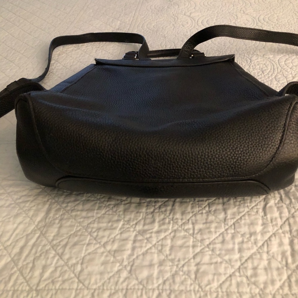 Kate Spade Essential medium backpack. - Picture 6 of 12